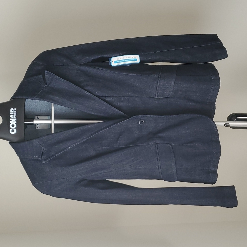 Old Navy denim blazer in medium NWT